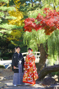 和装前撮り　紅葉の鶴舞公園で色打掛を着てロケーションフォト　photo by Nab