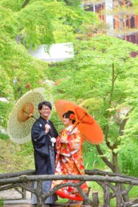 日本庭園で 人気の揚輝荘で名古屋の格安前撮り和装ロケーションフォト