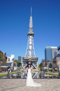 名古屋テレビ塔で前撮りロケーションフォト　photo by Koe