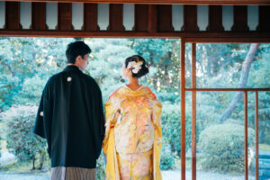 東山荘で和装前撮りロケーション 後ろ姿