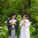 久屋大通庭園フラリエで和装フォトウェディング 扇子プロップスを持って撮影 定番前撮りアイテム 久屋大通庭園フラリエで和装フォトウェディング 扇子プロップスを持って撮影 定番前撮りアイテム